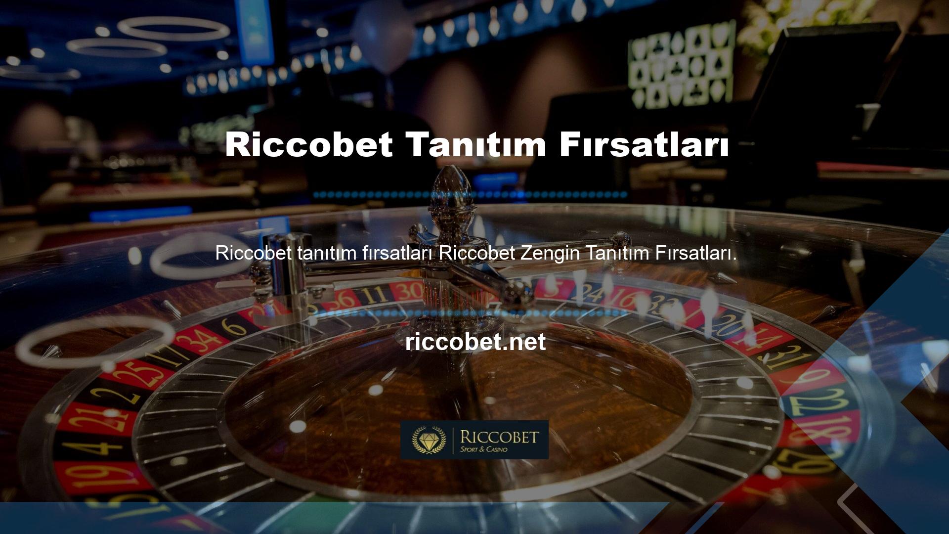 Riccobet çevrimiçi bahis dünyasının baskını olmak isteyen, oyun tutkunlarının isteklerine yanıt vermek için mümkün olan her ayrıntıyı dikkate alıyor ve fırsatlarla olan taleplere doğru yanıt verdiklerini görebiliriz